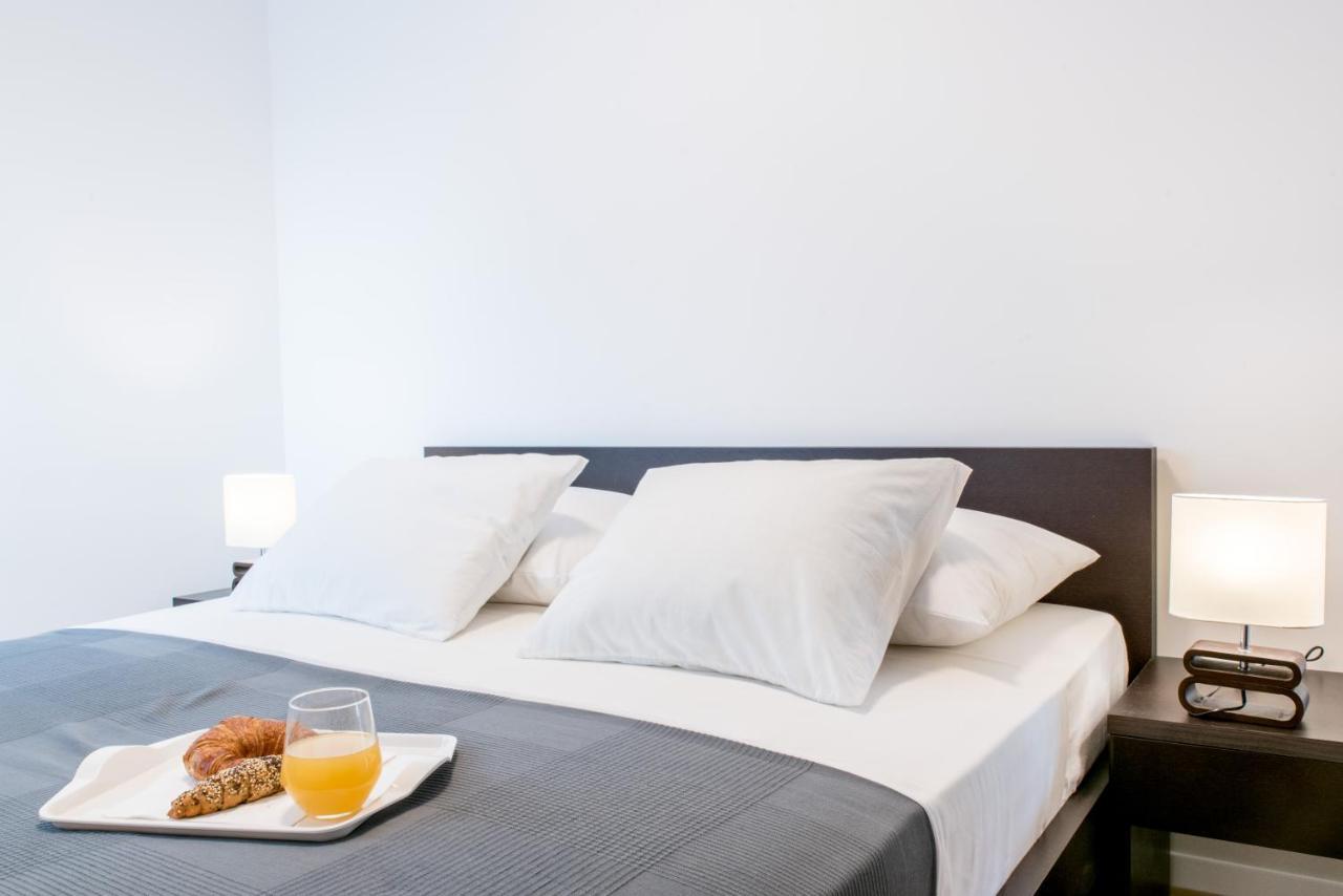 Lion'S Beach Starlight Apartment โปดสตรานา ภายนอก รูปภาพ
